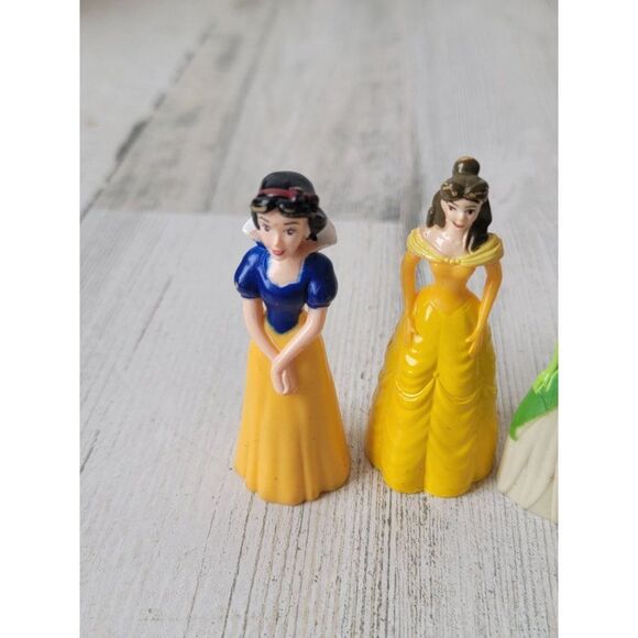 Snow White Bell beauty Beast Tiana princess frog set Disney Pixar toy - Picture 2 of 12